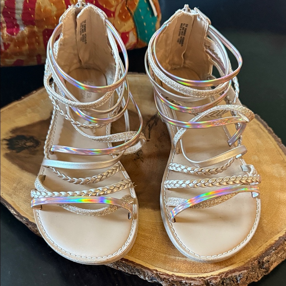 Child Harper Canyon Iridescent Braided Sandals size 5